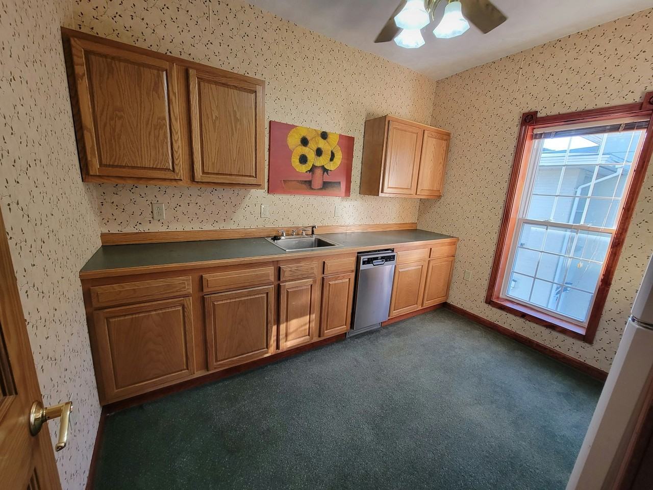 23 Main Street, Unit Unit 201 - Photo 7 of 19