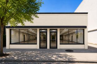 607 West Roosevelt Road - Photo 1 of 1