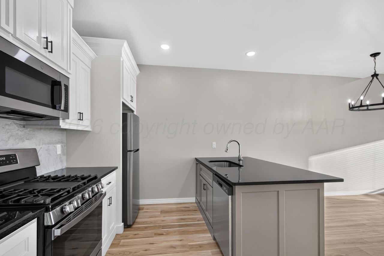9952 Ajuga Ln Apt 2 - Photo 6 of 19