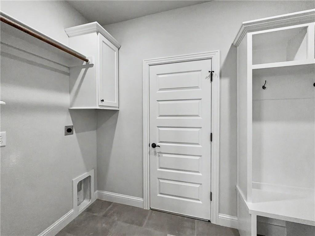 6805 Sw Basswood Ave - Photo 7 of 17