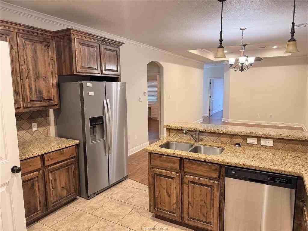 3822 Estes Park - Photo 4 of 10