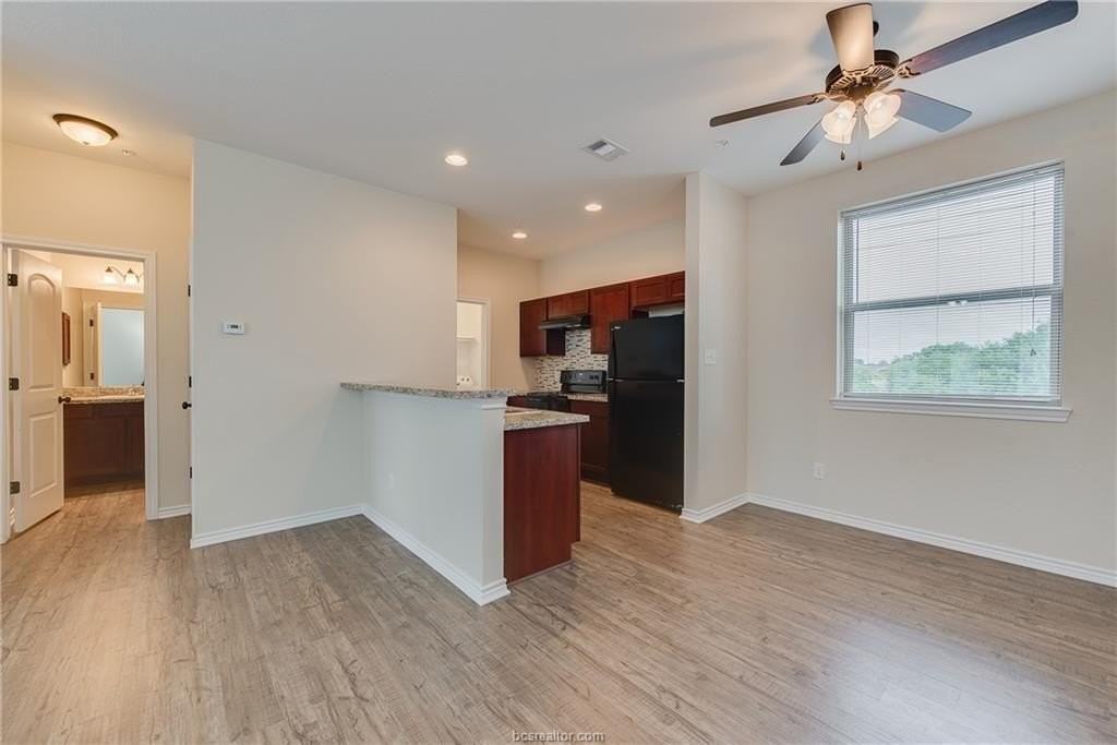 1915 Dartmouth St #4028 - Photo 6 of 14