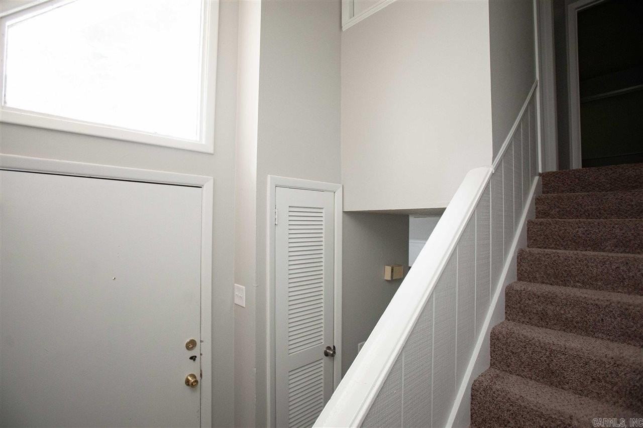 1920 Kavanaugh Blvd #2 - Photo 3 of 11