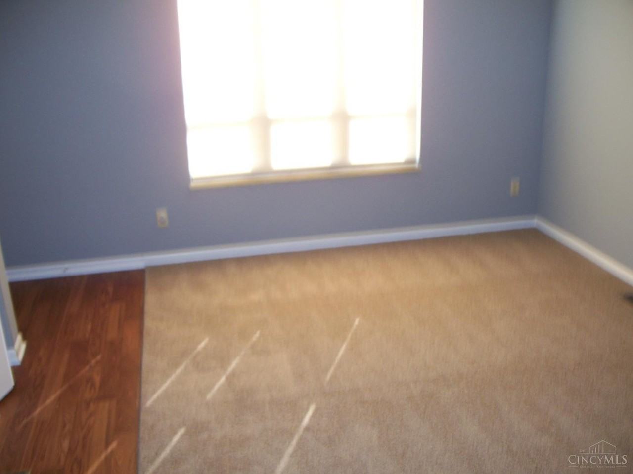 7500 Easton Ct - Photo 6 of 31