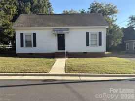332 E Lowrance Ave - Photo 1 of 1