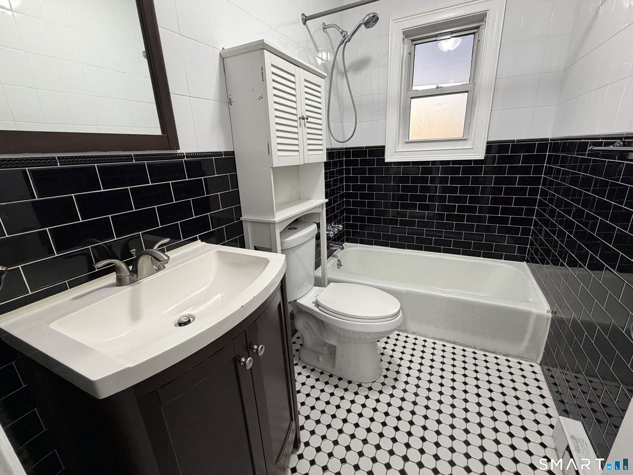 76 Palisade Ave #C4 - Photo 7 of 14
