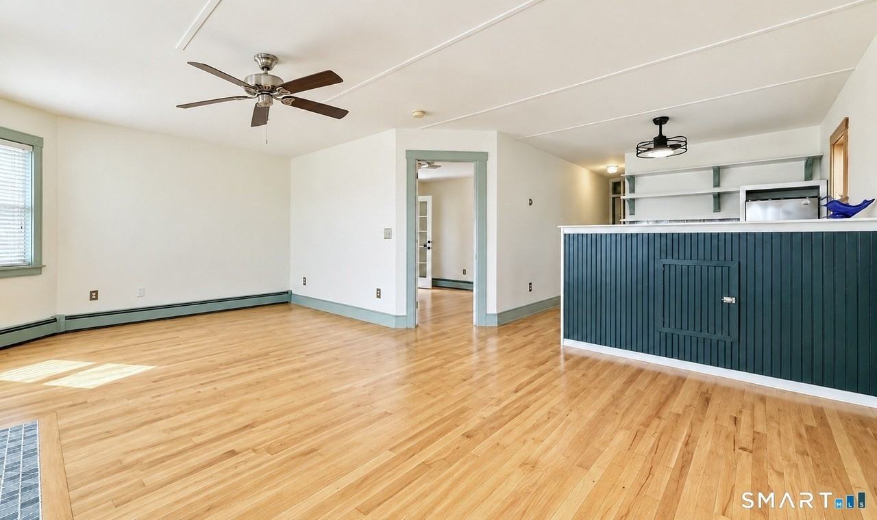 71 Hillside Ave - Photo 5 of 20