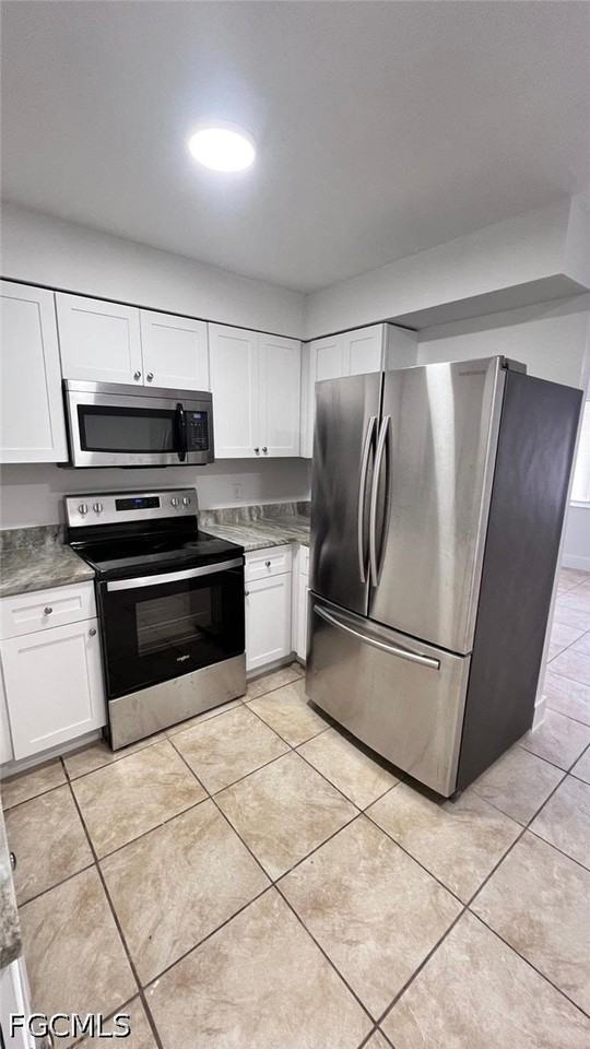 5534 7th Ave - Photo 6 of 16