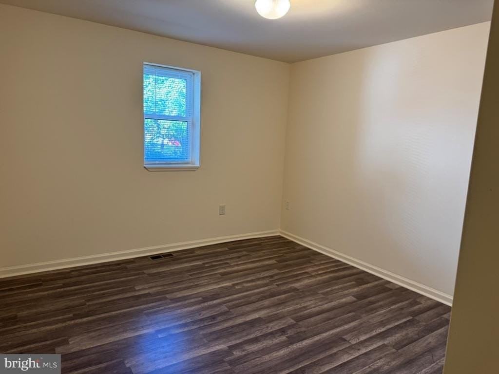 175 Haddon Ave - Photo 5 of 13