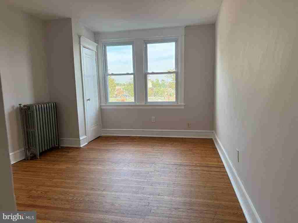 245 Copley Rd - Photo 6 of 10