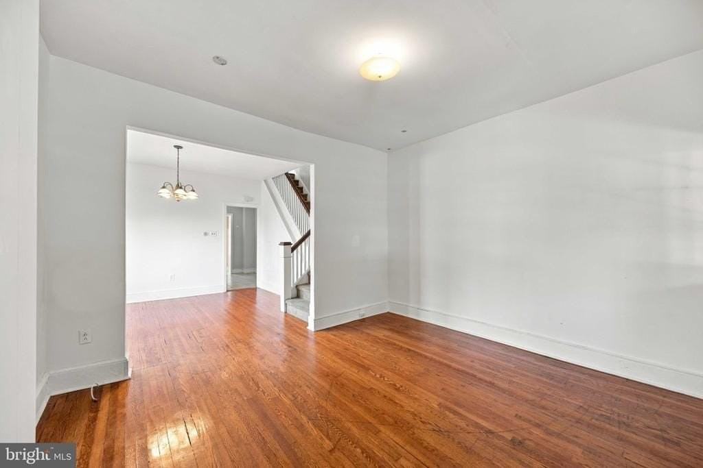 238 Osborn St - Photo 5 of 28