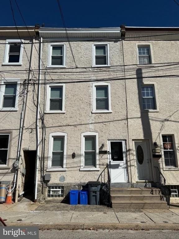 4819 Ogle St - Photo 2 of 30