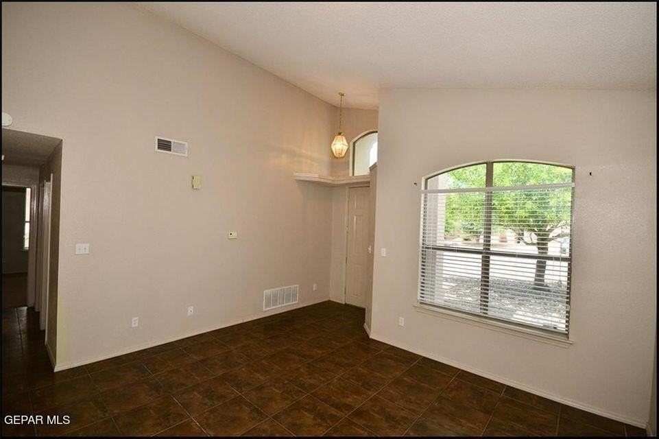 10952 Duster Dr - Photo 3 of 19