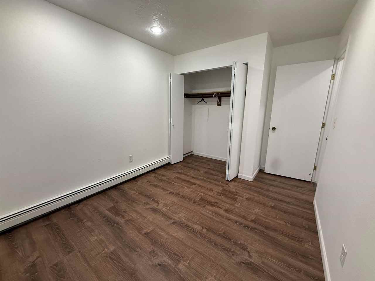 4852 Glasgow Dr #B - Photo 6 of 12