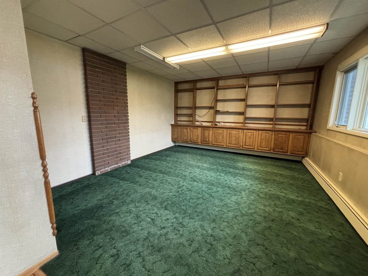 2591 Riverview Dr #B - Photo 6 of 12