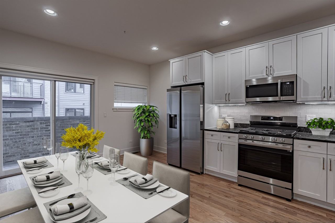 2100 Greenwood St #110 - Photo 3 of 13