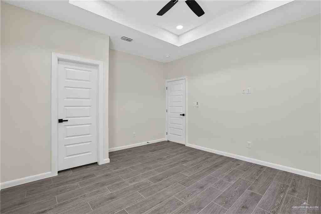 1304 Rosewood Lane #1 - Photo 6 of 14