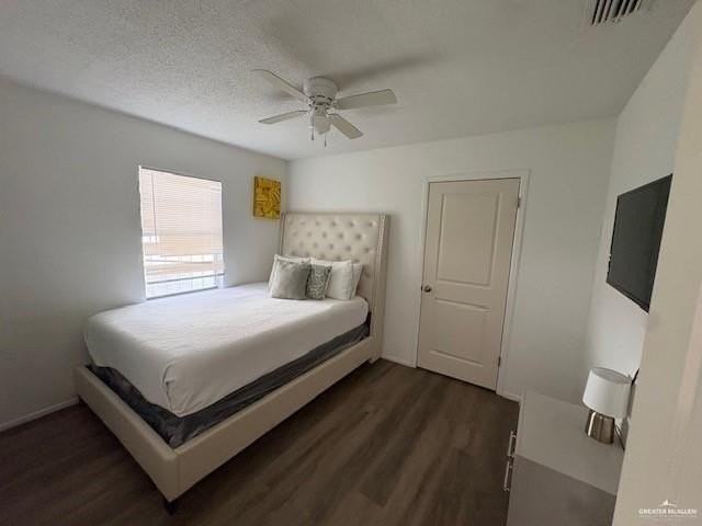 113 E Martinez St - Photo 7 of 16