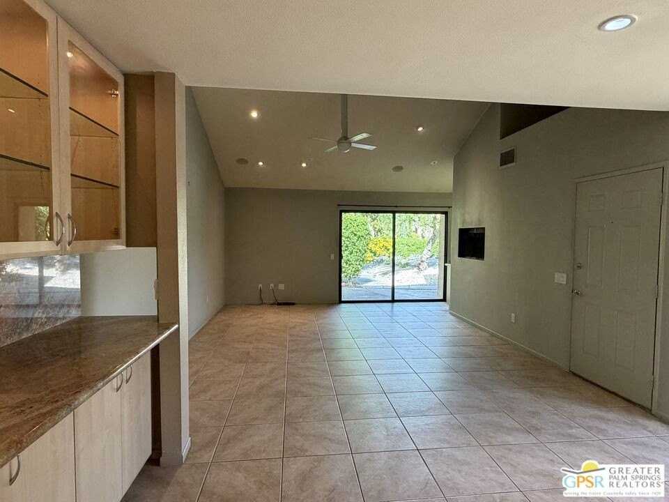 2950 E Escoba Dr #J - Photo 7 of 18