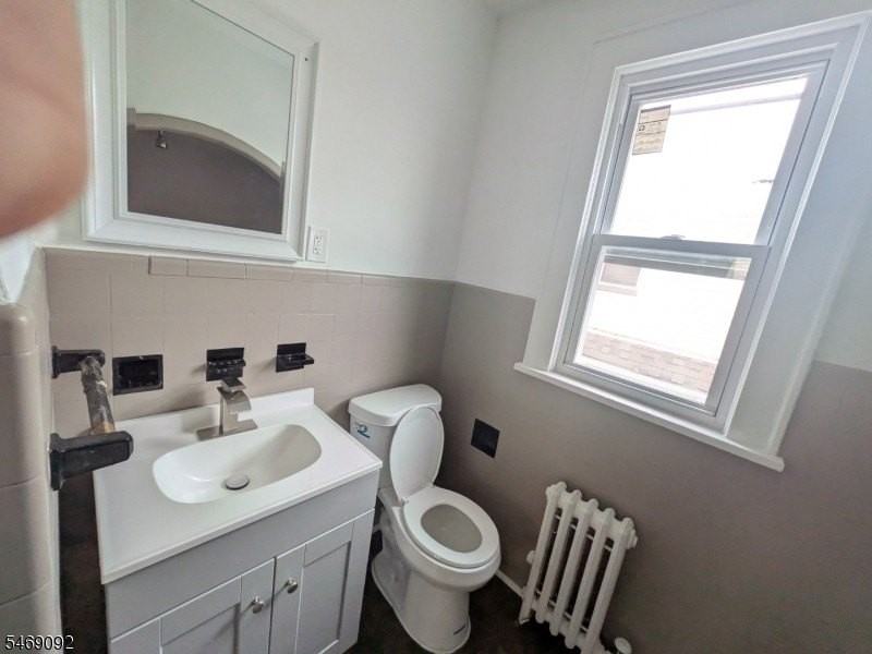 311 E 23rd St #2 - Photo 4 of 9