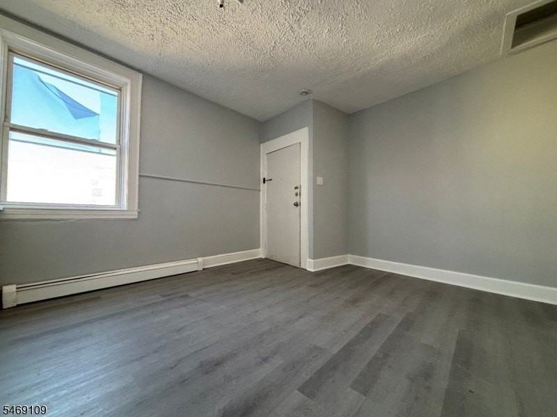 147 Elm St #3 - Photo 2 of 9