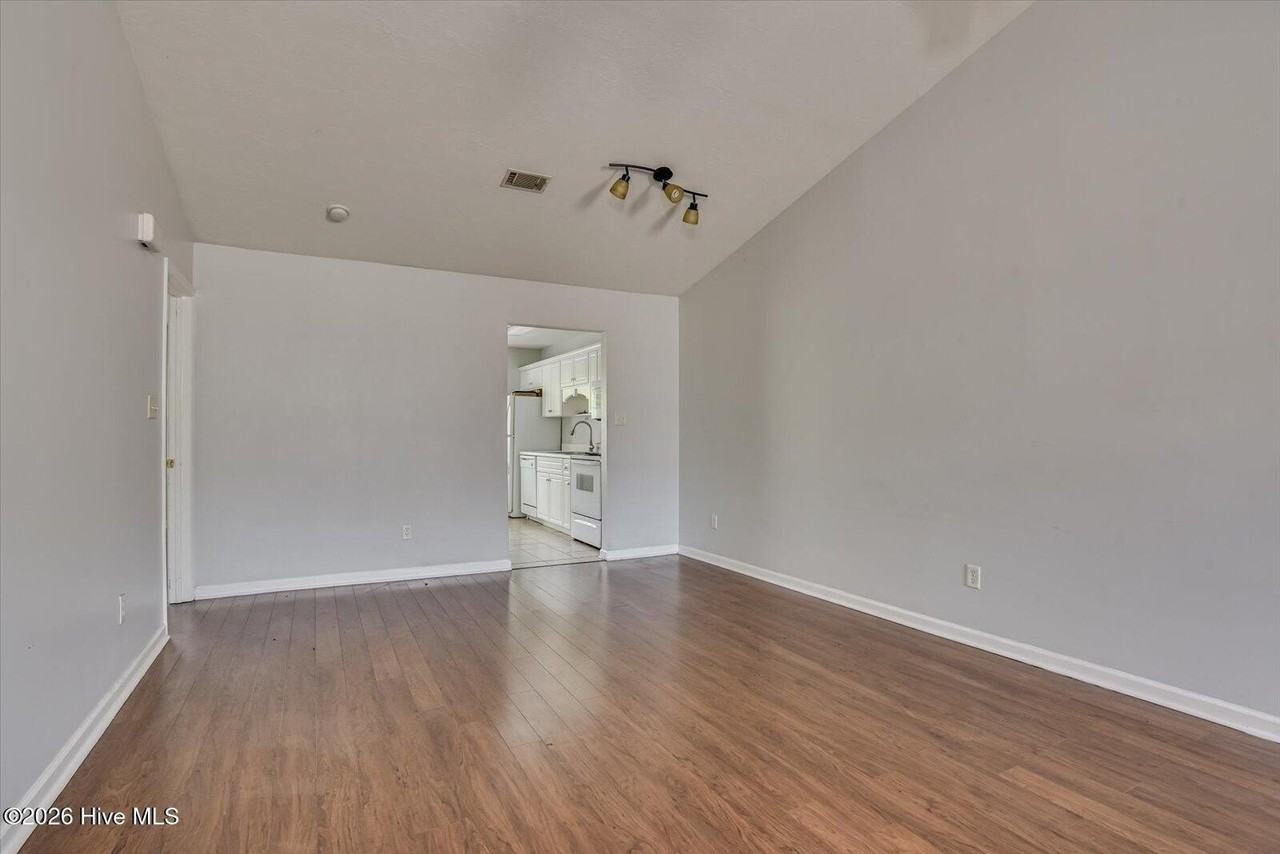 234 Sassafras Ln - Photo 7 of 20