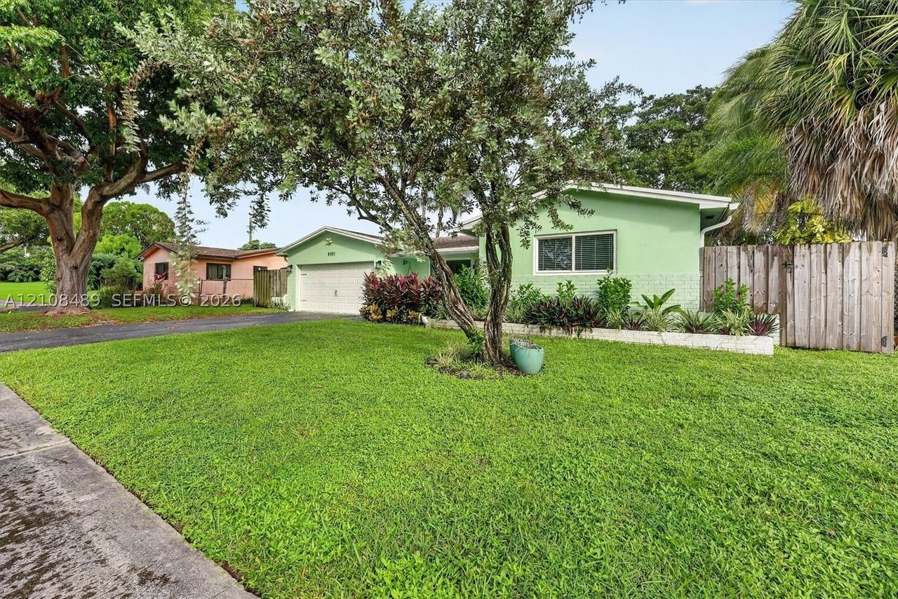 5451 Buchanan St #0 - Photo 4 of 50