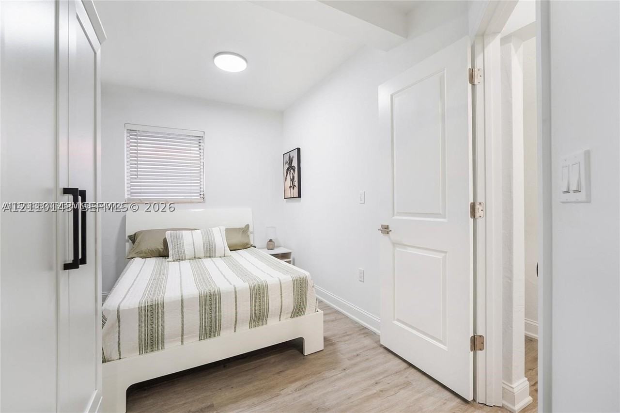 1407 Meridian Ave #7 - Photo 5 of 10
