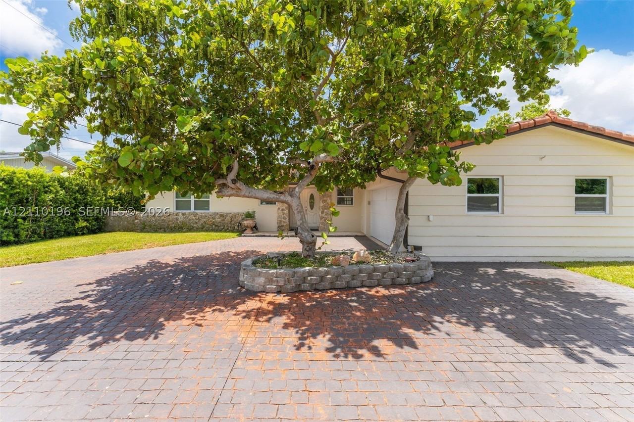 4400 Sw 89th Ave #4400 - Photo 3 of 39