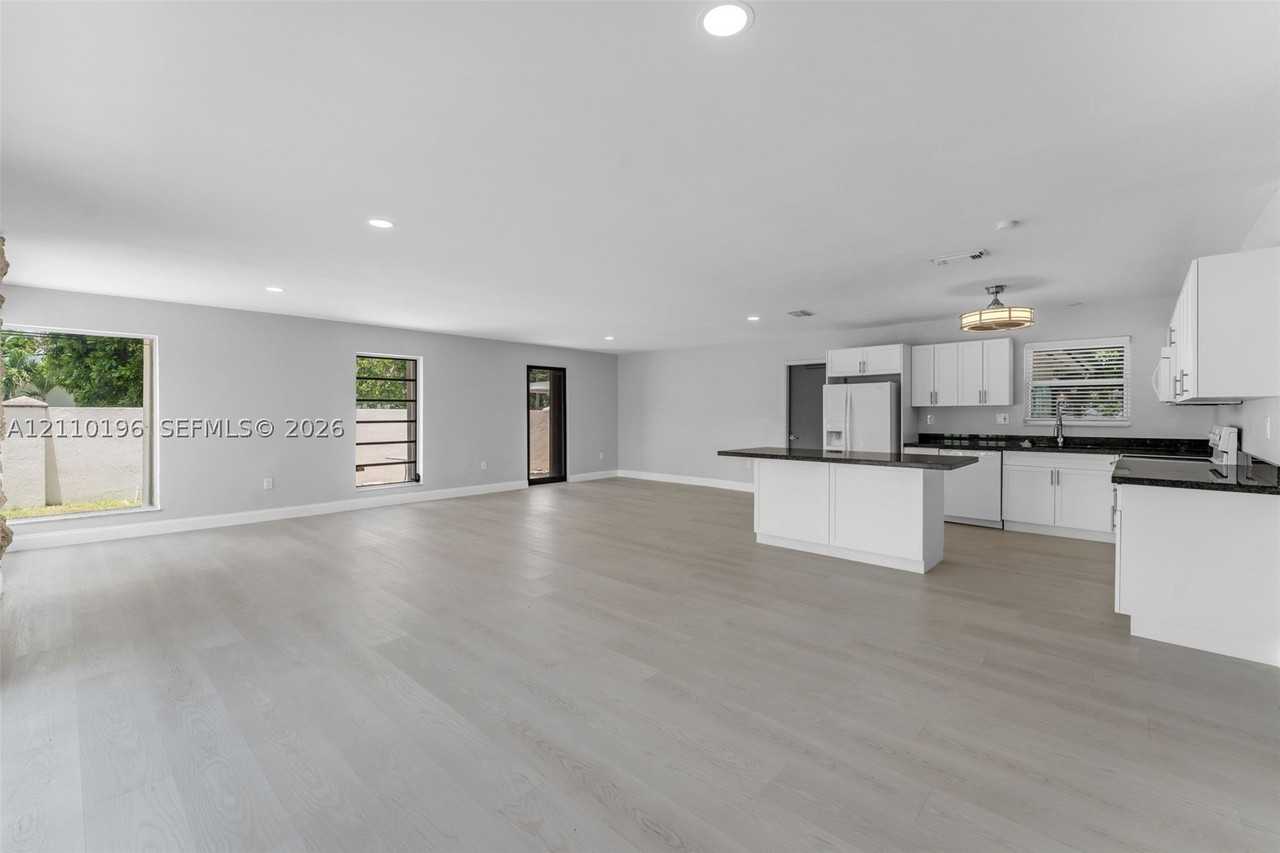4400 Sw 89th Ave #4400 - Photo 6 of 39