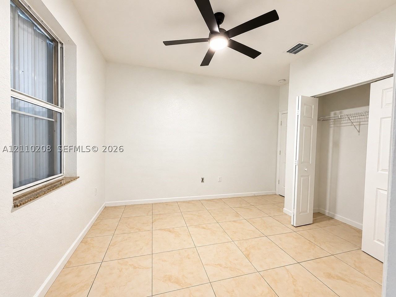 657 Se 30th Ter #A - Photo 7 of 22