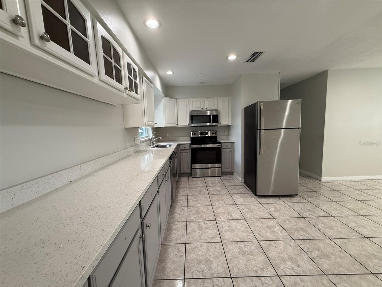 3227 Wallington Dr - Photo 7 of 25