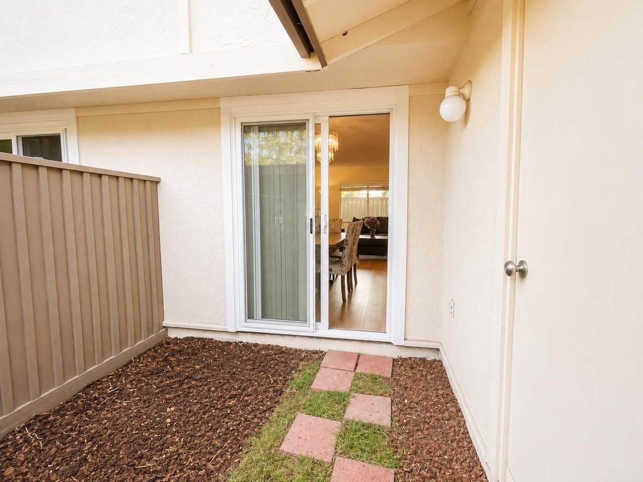 213 Palo Verde Ter - Photo 7 of 9