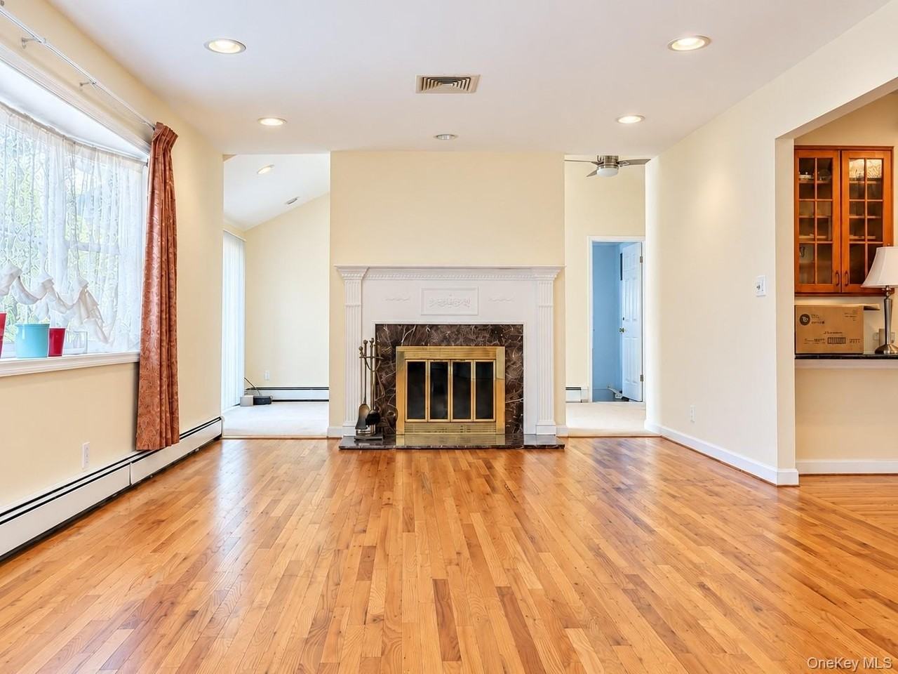 11 Azalea Dr - Photo 5 of 22