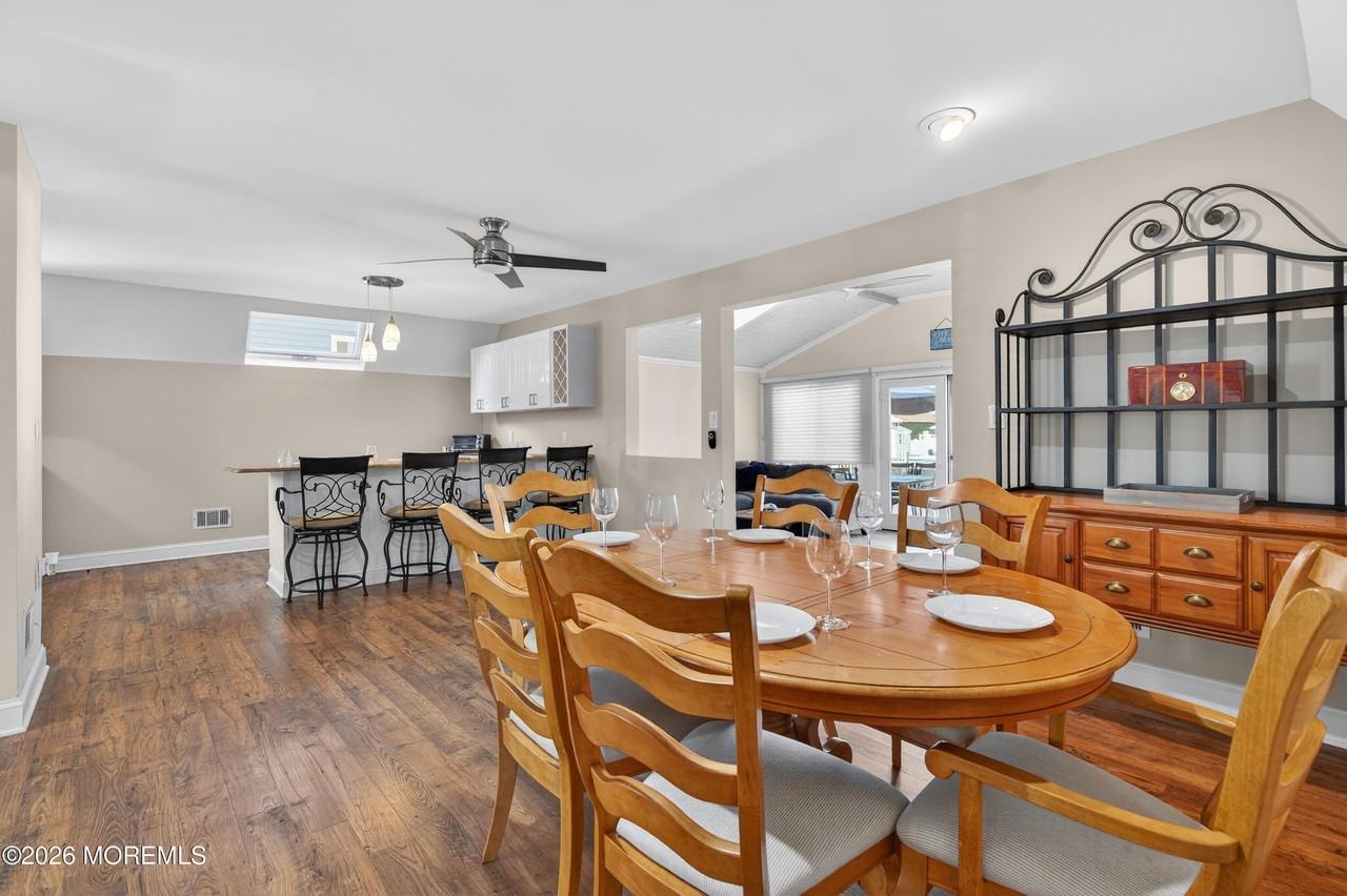 13 Clearwater Way - Photo 6 of 33