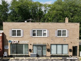 featured image of 552 E Northwest Hwy #A