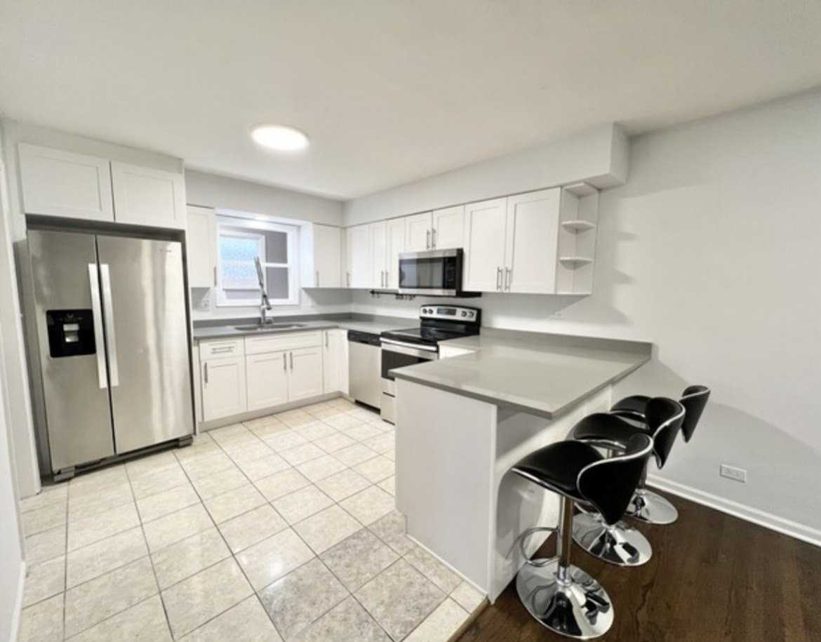 552 E Northwest Hwy #A - Photo 4 of 12