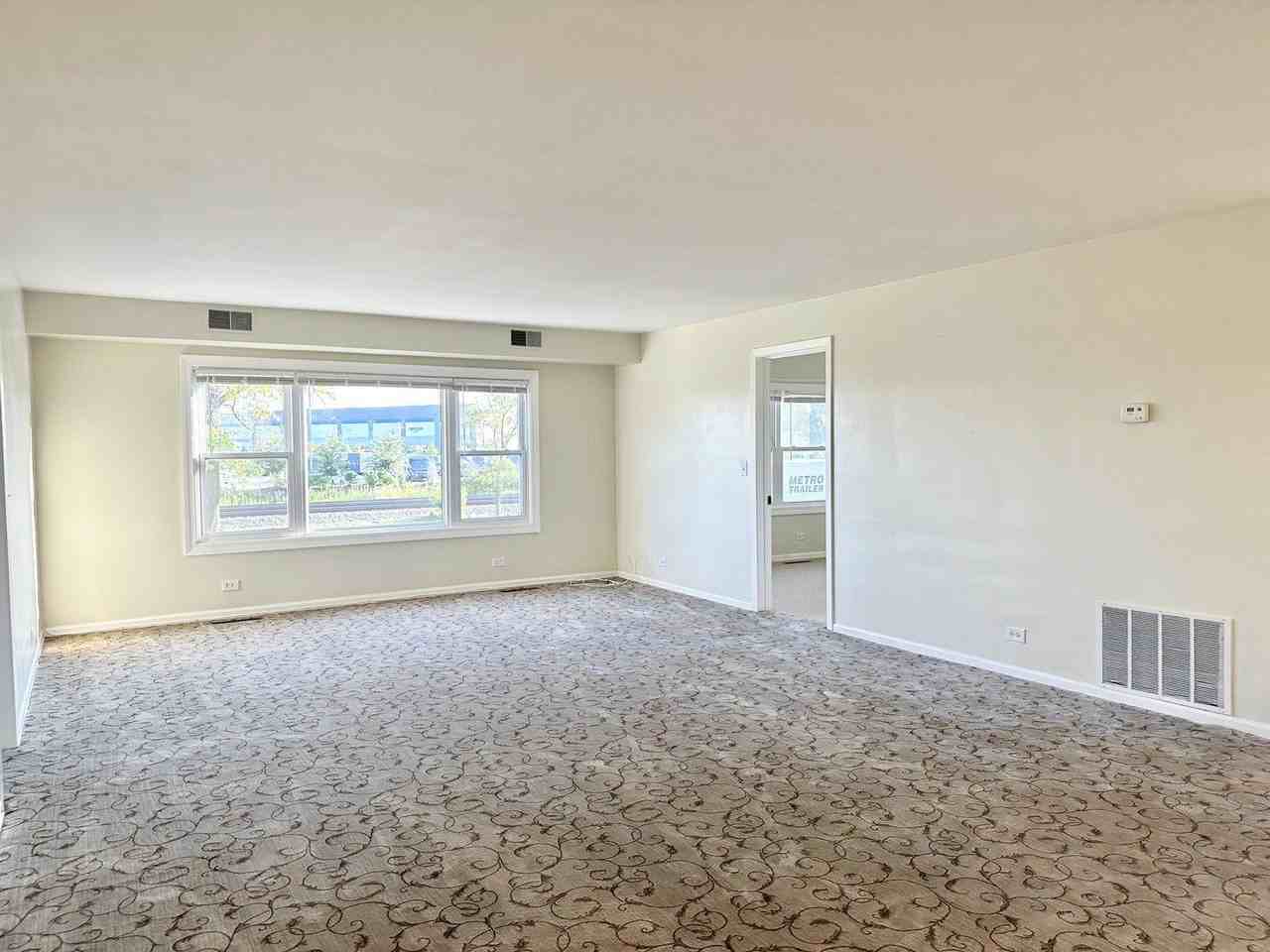 552 E Northwest Hwy #A - Photo 5 of 12