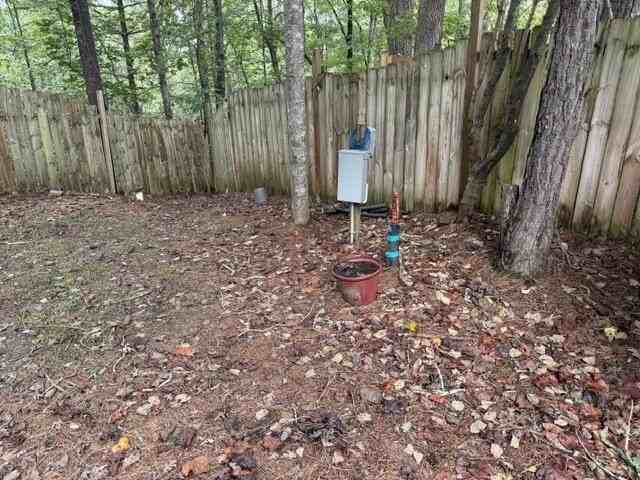 224 10th St - Photo 4 of 7