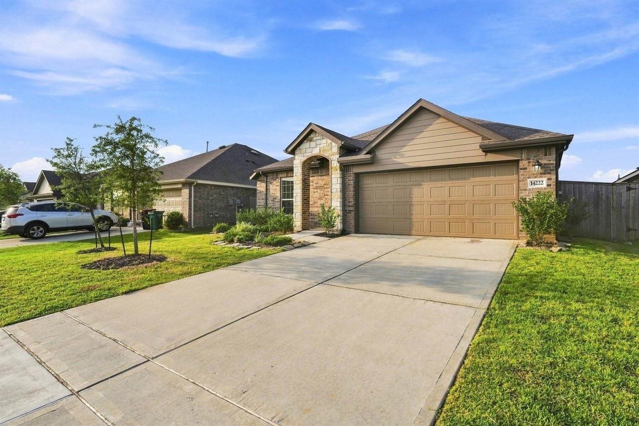 14222 Overbrook Willow Way - Photo 3 of 44