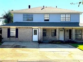 featured image of 805 Champagne Dr