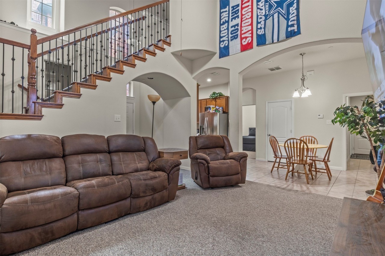 8712 Iron Horse Dr - Photo 6 of 22