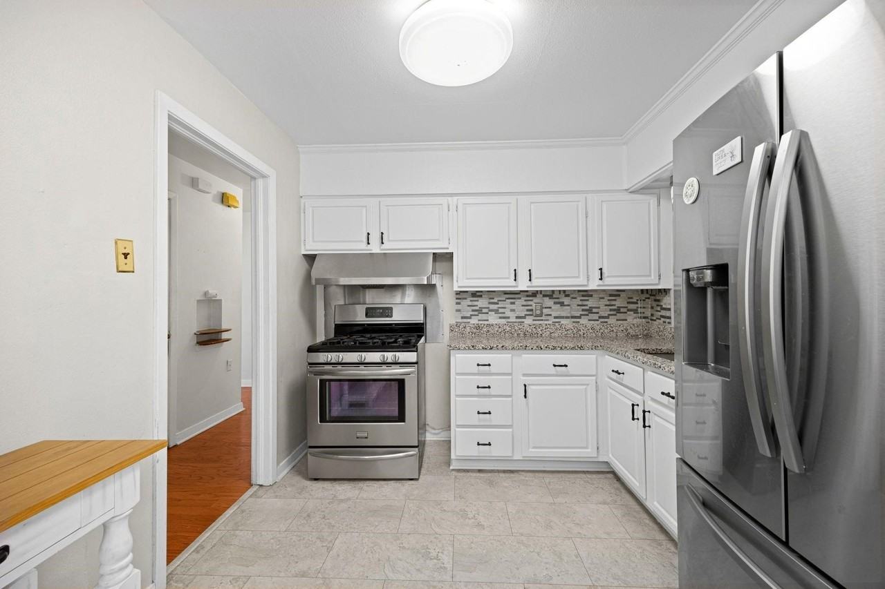 7215 Wilcox Dr - Photo 5 of 14
