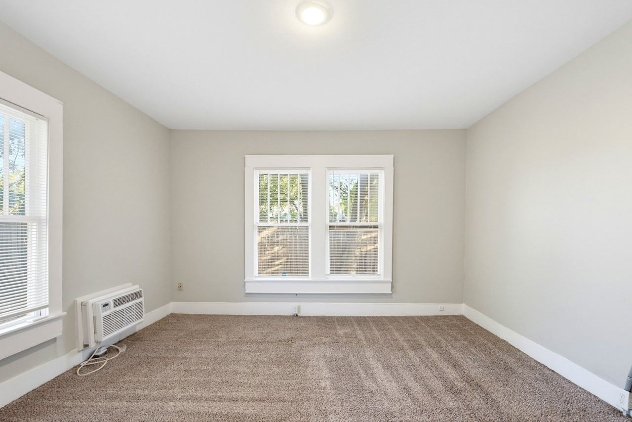 733 Cherry St #A - Photo 7 of 29