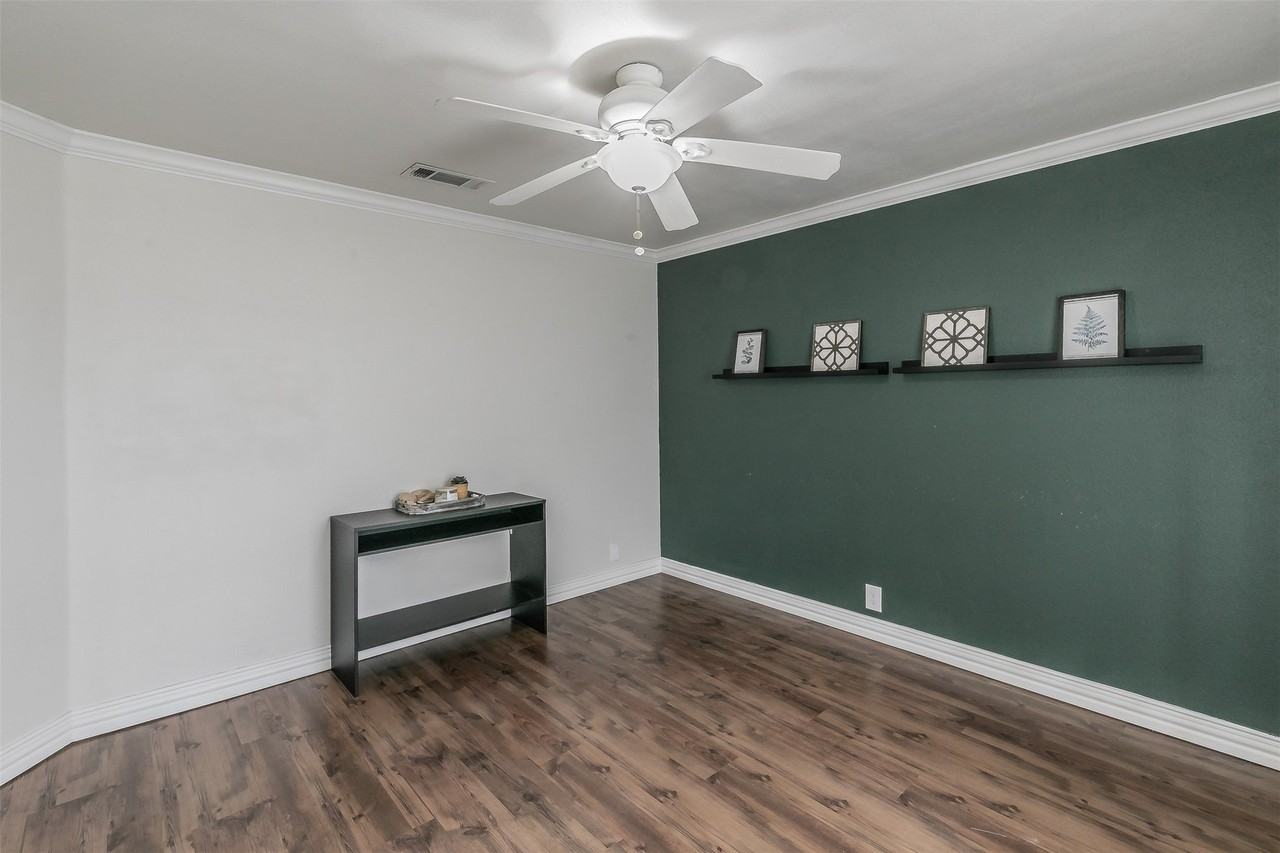 820 Sw Southridge Dr - Photo 6 of 35