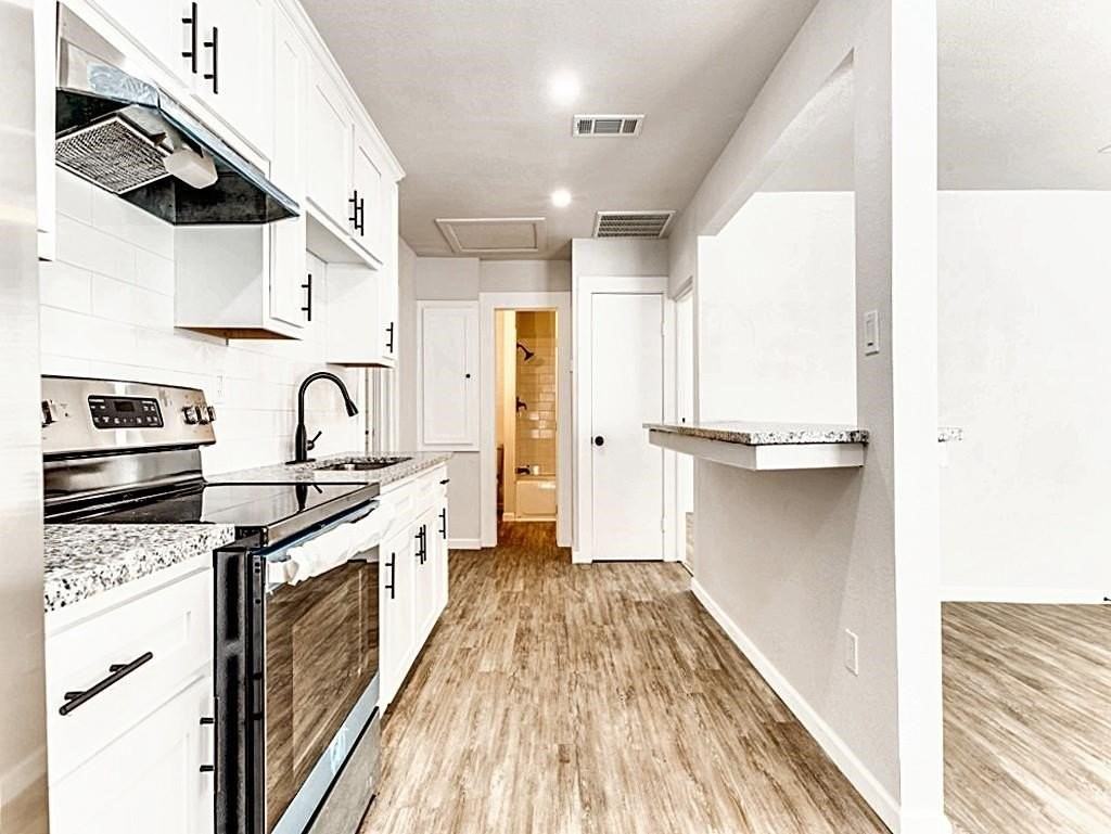 117 S 11th St - Photo 4 of 22