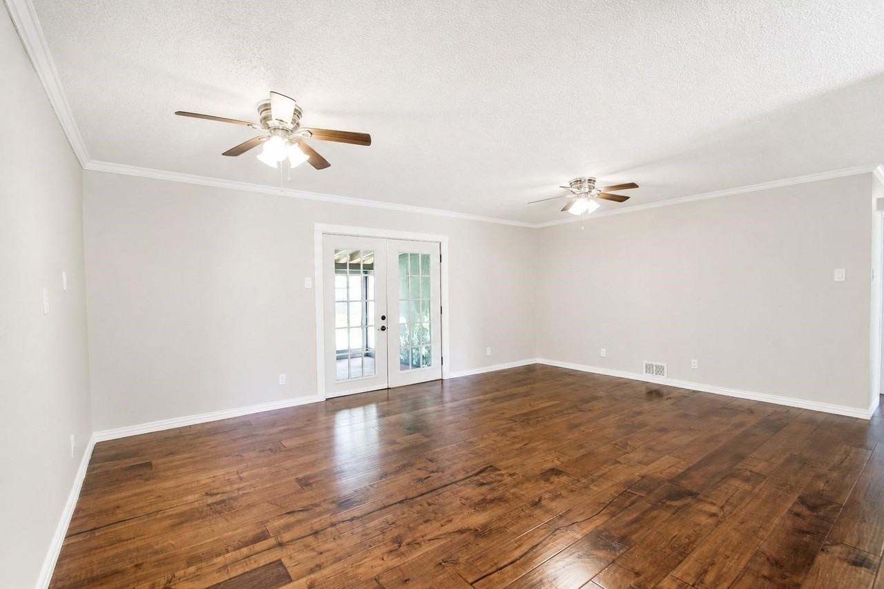 2708 N Ave - Photo 6 of 27