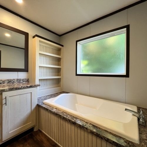107 Andrew Ave - Photo 7 of 32
