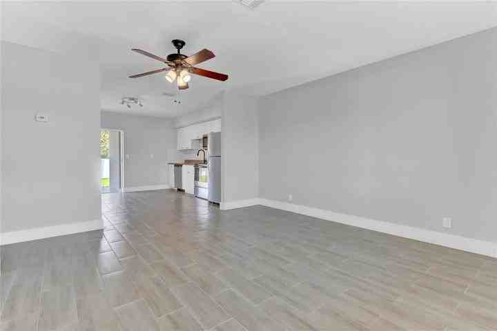 2822 North Dixie Highway - Photo 6 of 12