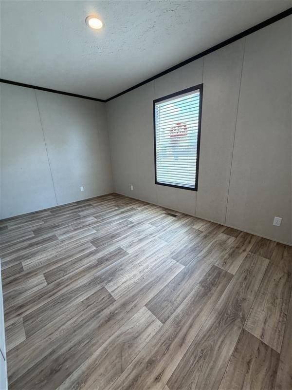 23 Colonial Dr - Photo 7 of 12